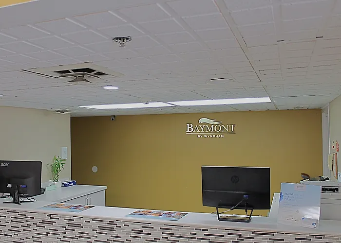 Baymont By Wyndham Springfield